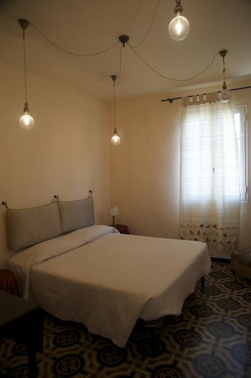 Erasmo Rooms & Breakfast ฟีนาเลลีกูเร ภายนอก รูปภาพ